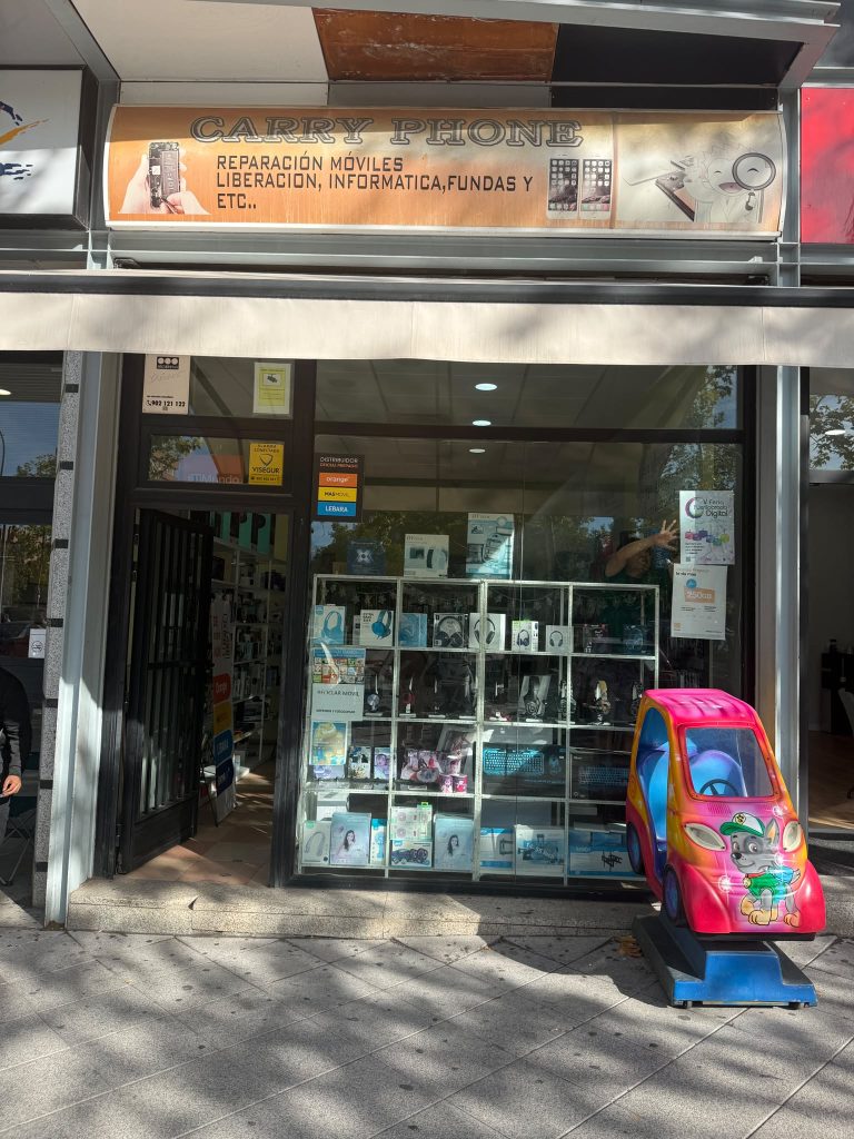 carry foto cartel feria